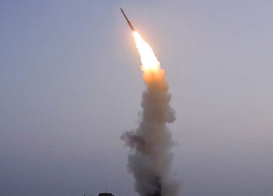 Korea Utara Uji-Tembak Rudal Anti-Pesawat Baru