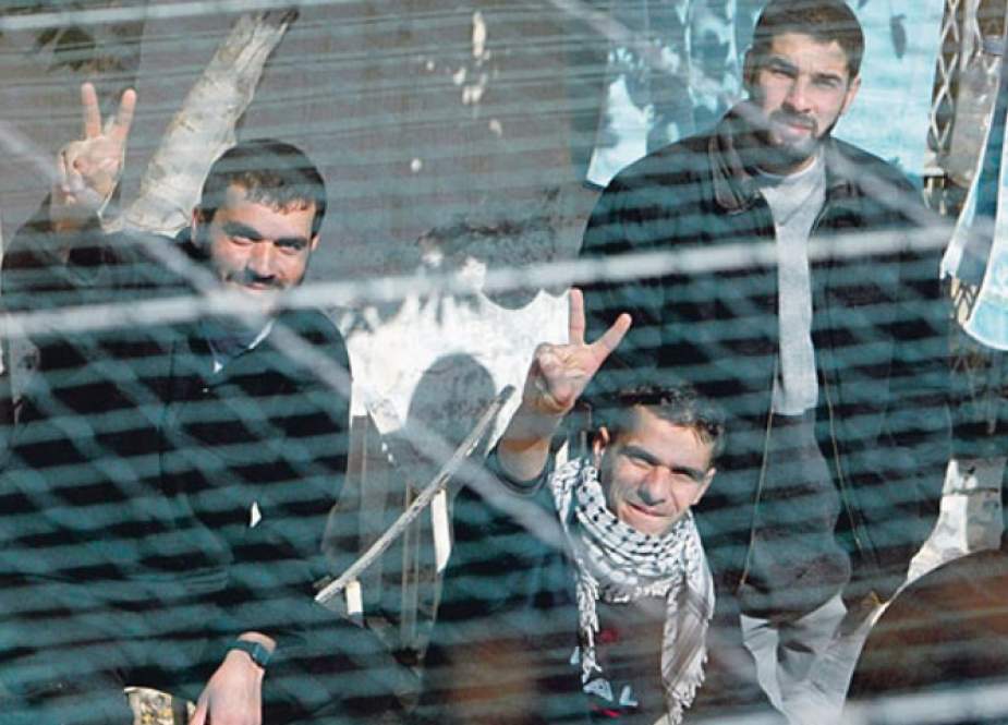 الأسرى الفلسطينيين والإضراب عن الطعام؛ الأبعاد والتحديات