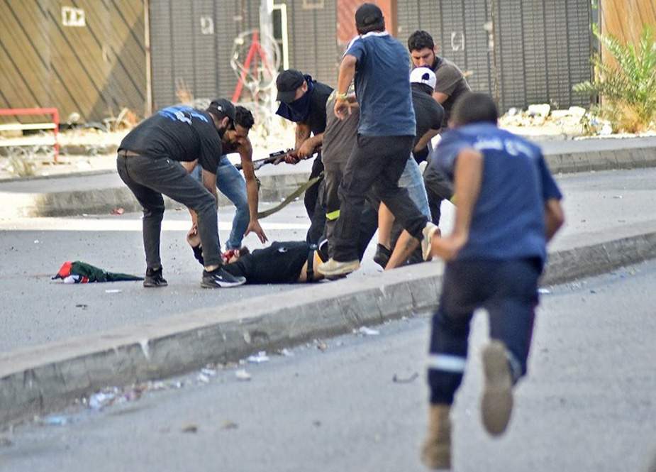بیروت، حزب اللہ اور تحریک امل کے پرامن مظاہرین پر فائرنگ، 6 جاں بحق، 60 سے زائد زخمی