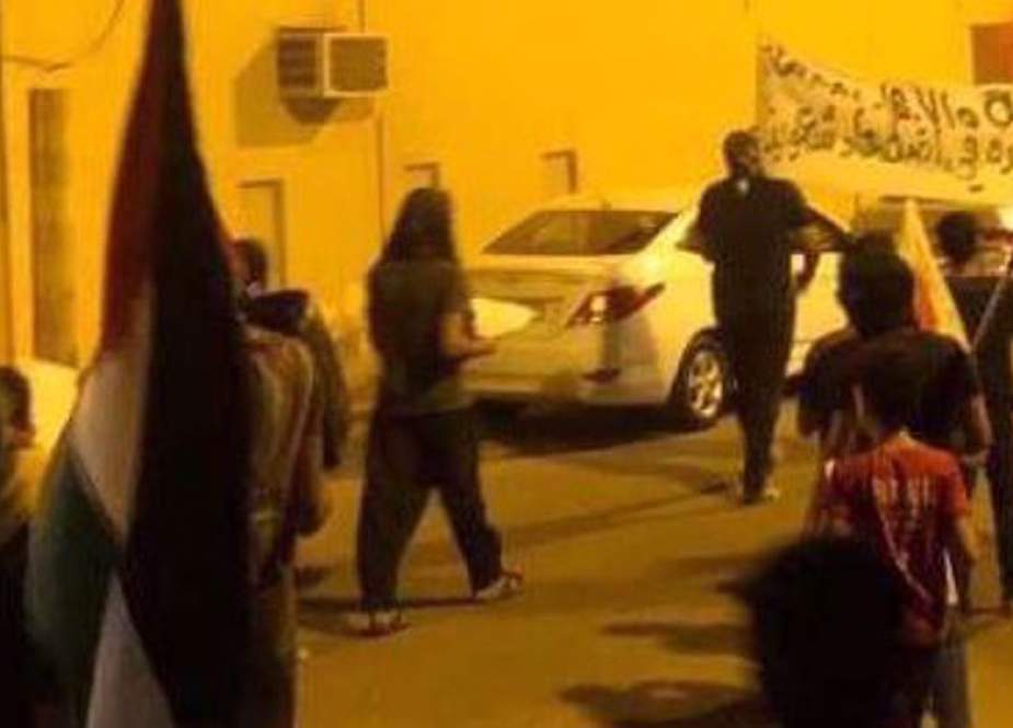 Rakyat Bahrain Memprotes Normalisasi Dengan Israel