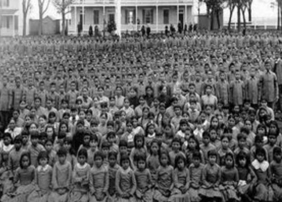 تاریخ غم انگیز مدارس شبانه روزی بومیان در آمریکا و کانادا