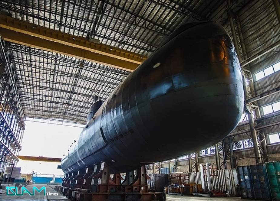 Iran to Make New Submarines