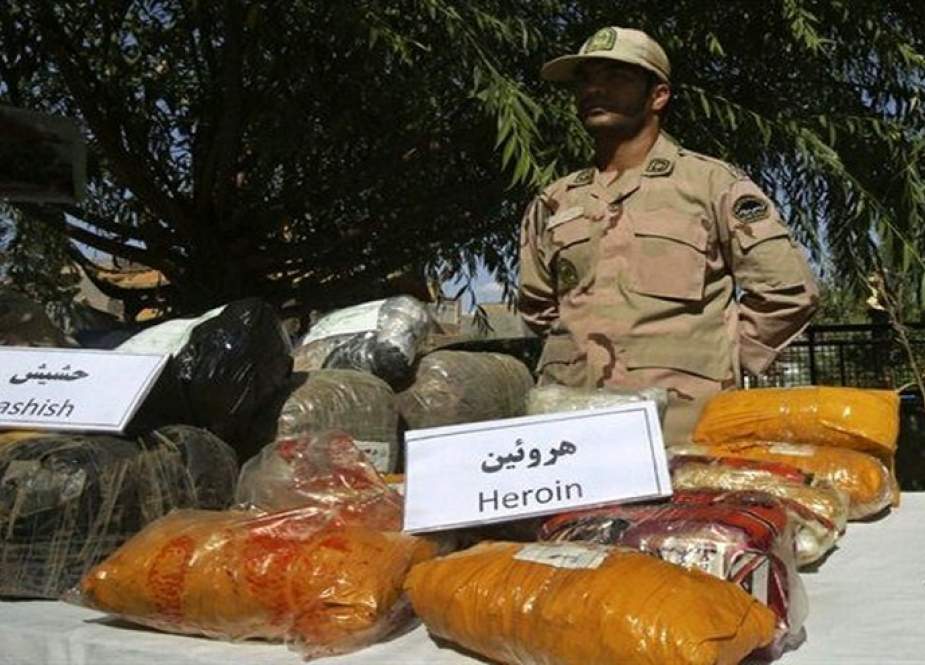 ضبط أكثر من طنین من المخدرات جنوب شرق وغرب إيران