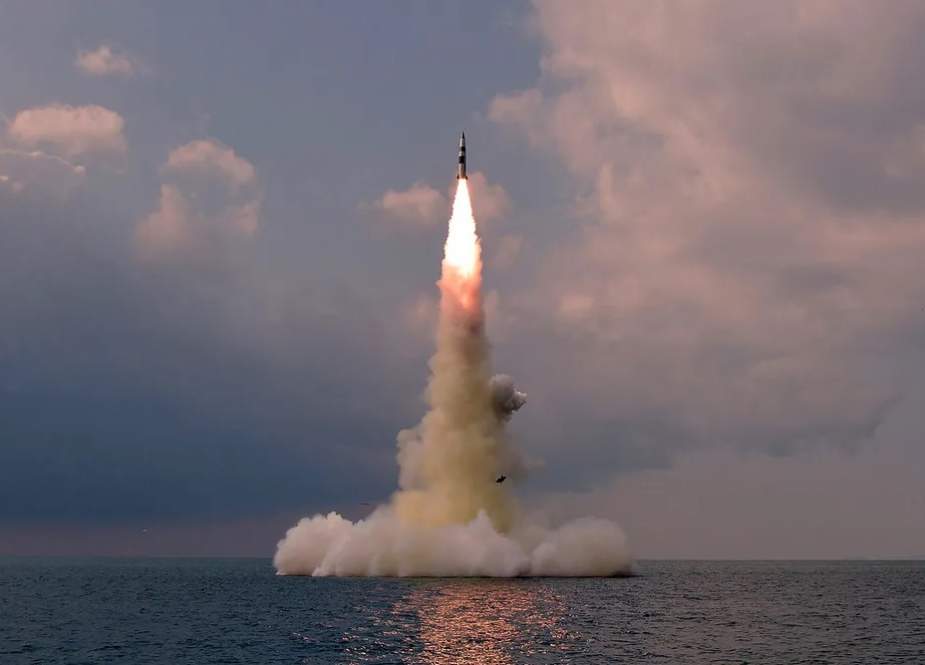 Korea Utara Konfirmasi Pengujian Rudal yang Diluncurkan Kapal Selam