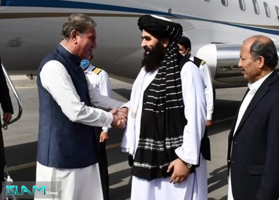 Pakistani FM Meets Taliban in Afghanistan