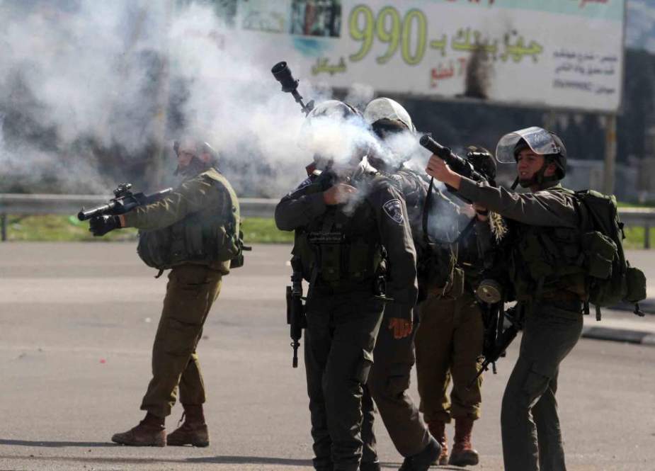 Pasukan Pendudukan Zionis Serang Demonstran Palestina di Kota Kafr Qaddum di Tepi Barat