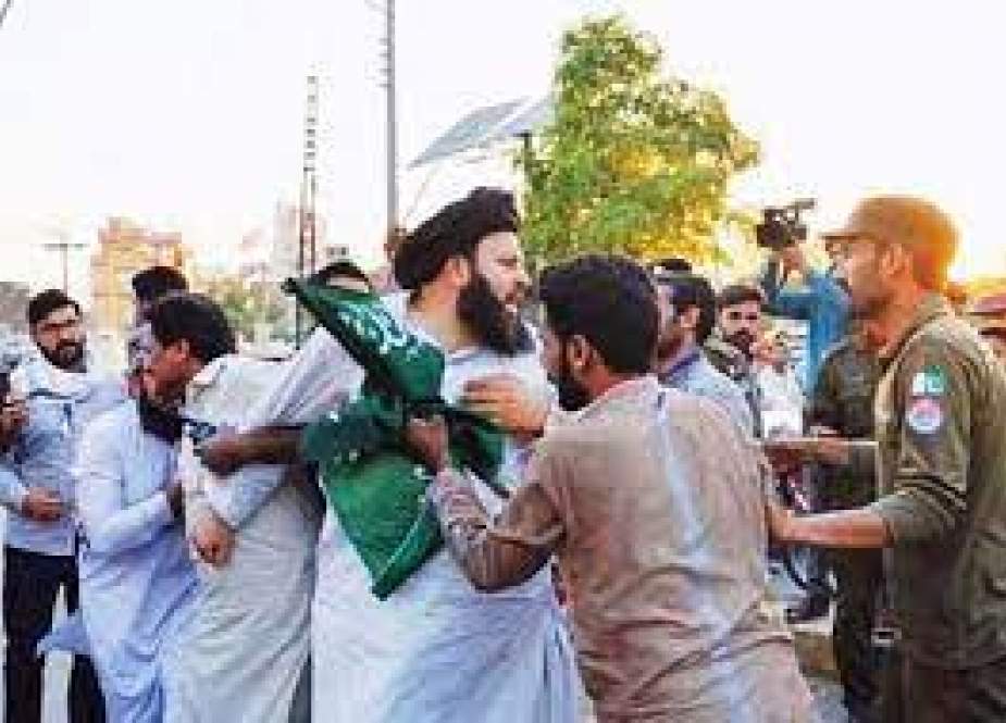 لاہور، کالعدم تحریک لبیک کی اسلام آباد کی طرف پیش قدمی جاری
