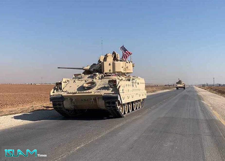 Syrian Army Troops Force US Convoy in Hasakah to Retreat