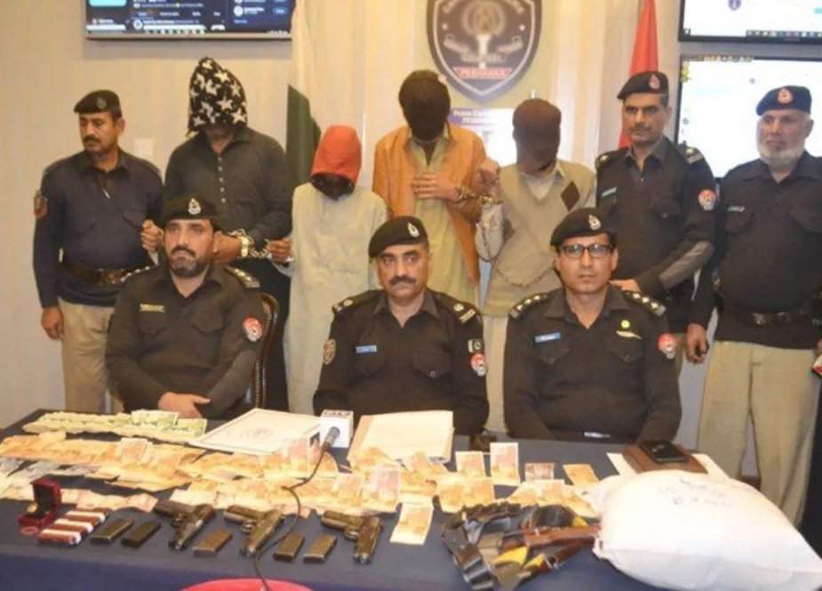 پشاور پولیس کی کارروائی، اسٹریٹ کرائمز میں سرگرم خطرناک گینگز گرفتار