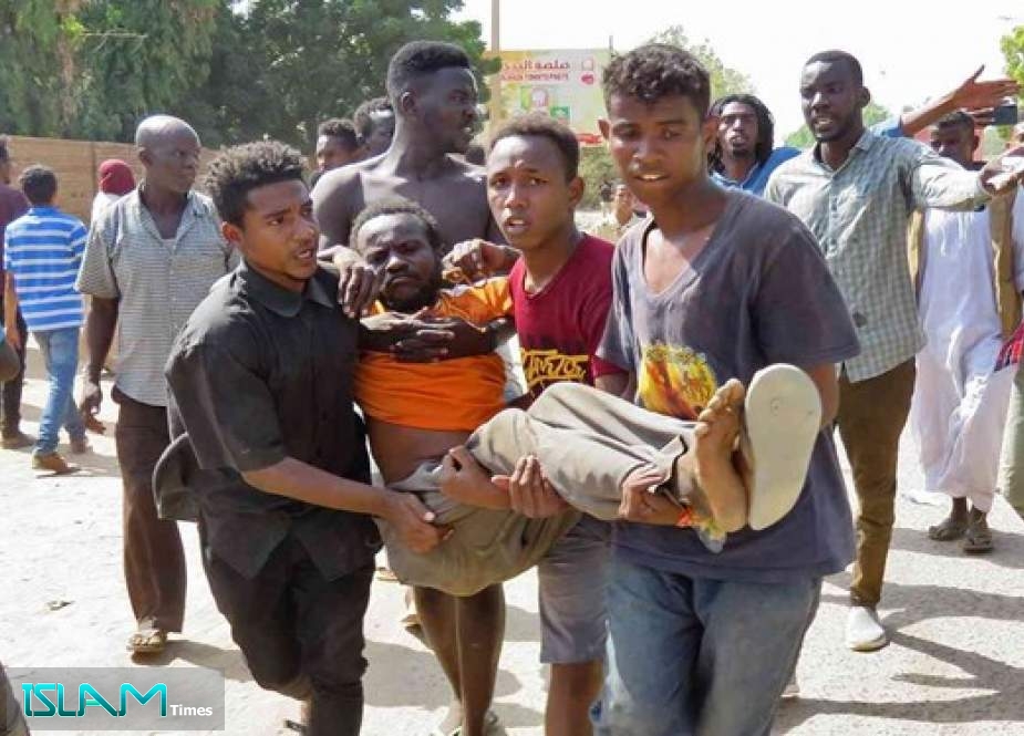 7 Killed, 140 Injured in Protests in Sudan
