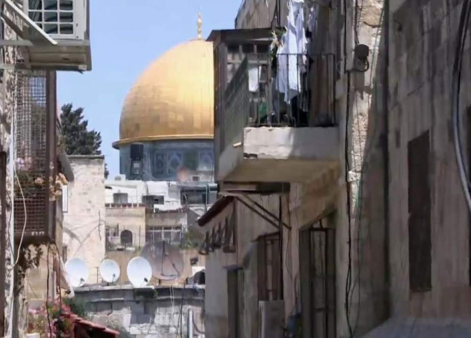 الاحتلال يغلق شوارع وأحياء القدس اعتباراً من مساء اليوم