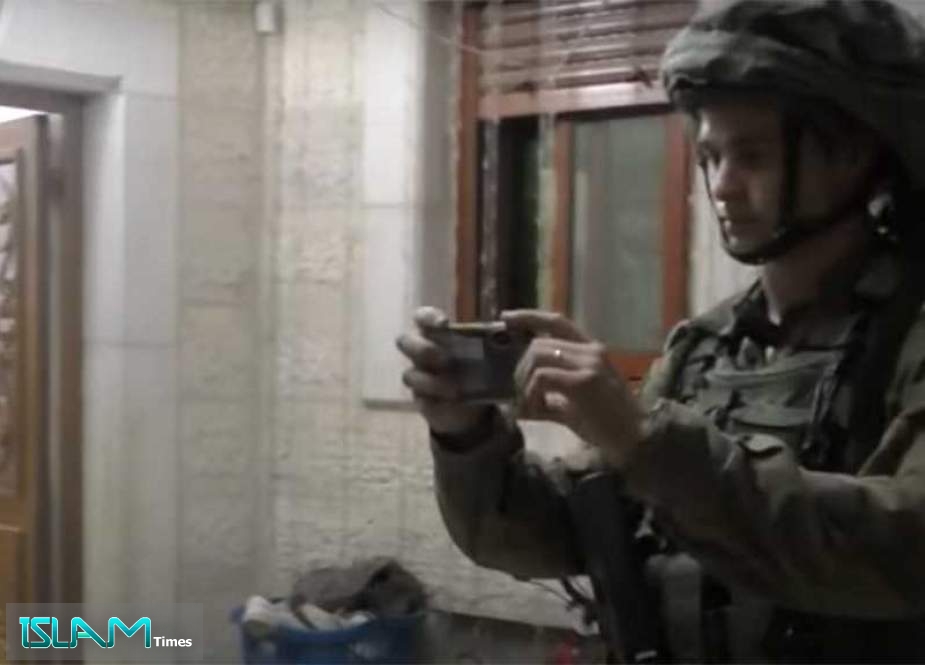 ’Israel’s’ Insanity Revealed by Filming Children during Night Raid