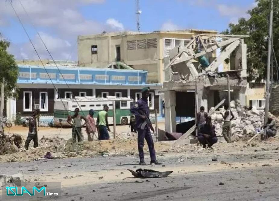 Somalia Market Blast Kills At least 8, Wounds 13