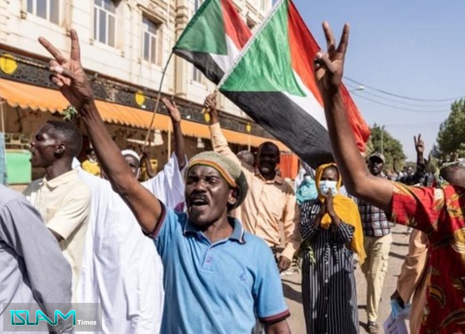 12 Sudanese Ministers Resign in Protest of Deal with Military