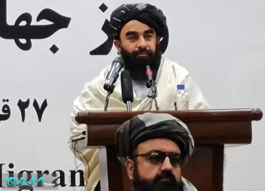 Taliban Leaders Urge International Aid as Refugee Exodus Looms