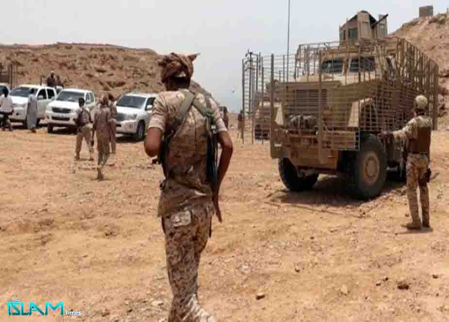 یمنی پیشقدمی پر جارح سعودی رژیم خوفزدہ، الاصلاح پارٹی کے جنگجو سعودی سرحدی شہروں میں تعینات
