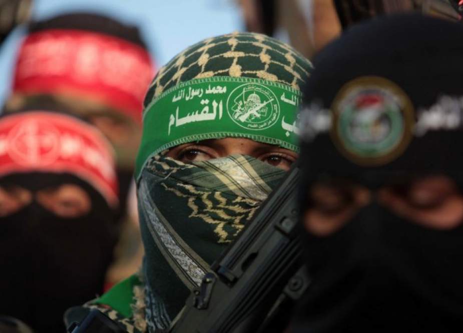فصائل المقاومة الفلسطينية تبارك عملية طعن السجّان في سجن "نفحة"