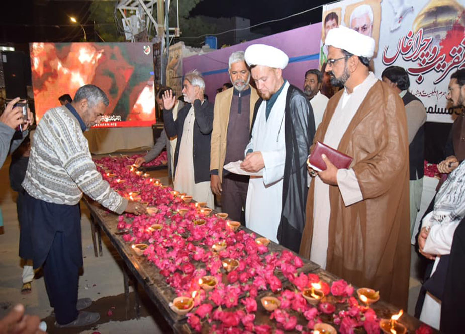 حاج قاسم سلیمانی اور ابومہدی مہندس کی برسی کی مناسبت سے کراچی میں دعائیہ تقریب و چراغاں کا انعقاد