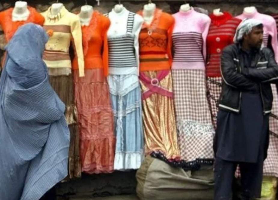 طالبان کا کپڑوں کی دکانوں میں رکھیں ڈمیز کا سر قلم کرنے کا حکم