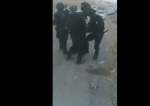 بالفيديو: قوات الاحتلال تقوم بسحل وضرب فتاة فلسطينية في النقب