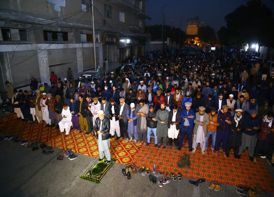 سندھ کے متنازعہ بلدیاتی نظام کیخلاف جماعت اسلامی کے تحت کراچی میں احتجاجی دھرنا دیا گیا