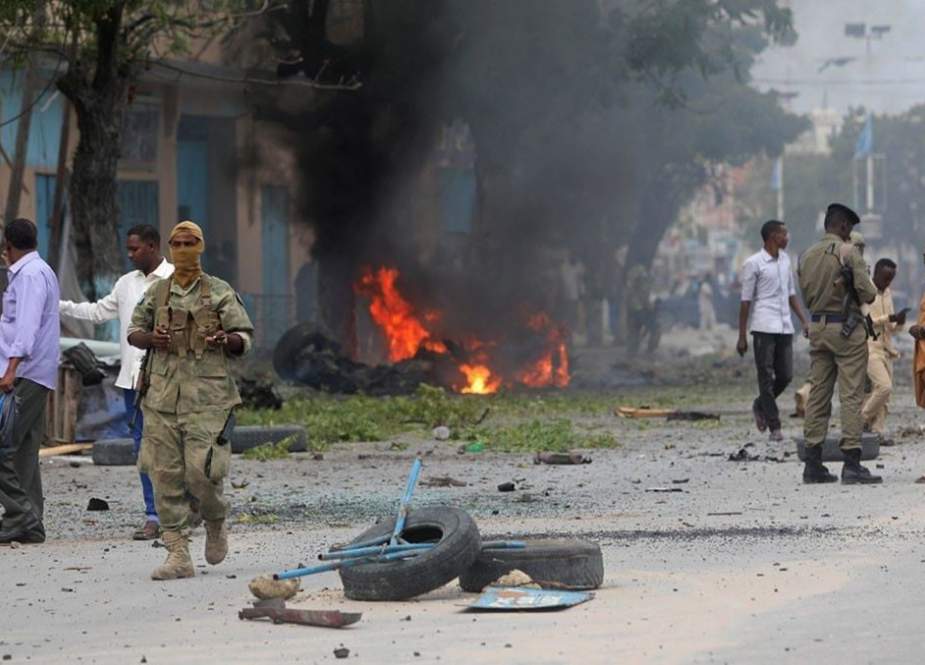مقتل 4 أشخاص في هجوم انتحاري بمقديشو تبنّته جماعة «الشباب»