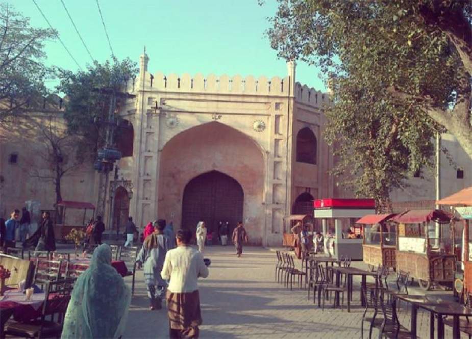 لاہور دھماکہ، بادشاہی مسجد کا روشنائی گیٹ دوبارہ بند کر دیا گیا