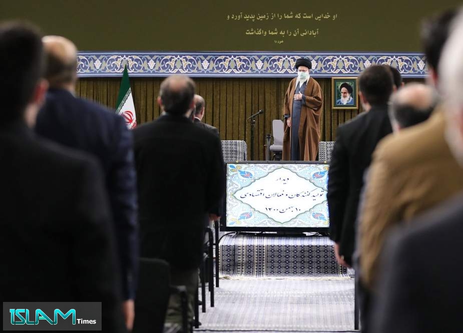 Ayatollah Khamenei Urges Strategic Plan for Iran’s Industry