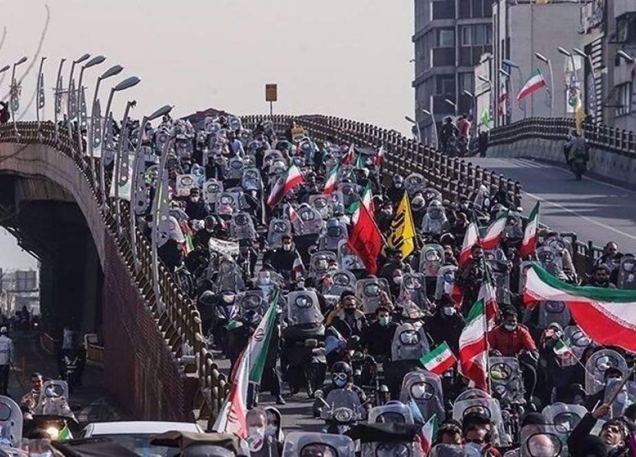Iran Memperingati 43 Tahun Revolusi Islam dengan Demonstrasi Nasional