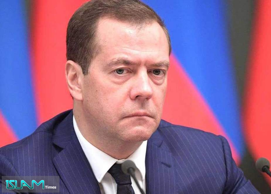 Russia’s Medvedev: No One Wants War but ‘Nuclear Threat’ Always Exists