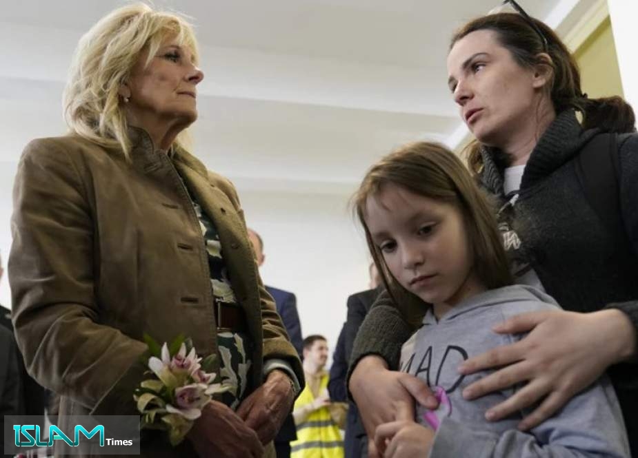 Picture taken on May 08, 2022 shows US First Lady Jill Biden meeting Ukrainian refugees at a city-run refugee center in Kosice, Slovakia.