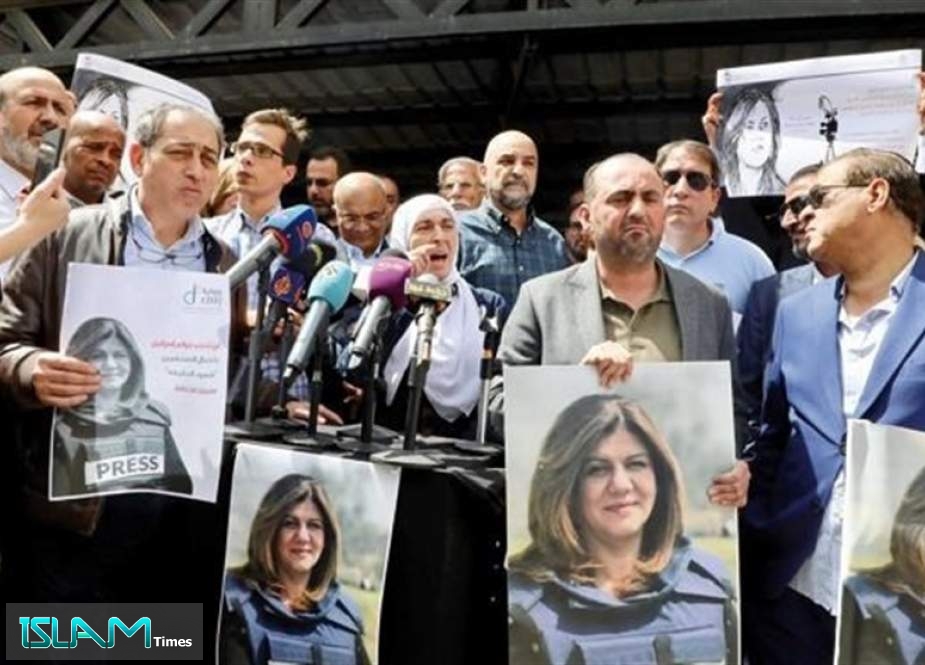 Jordanians Stage Sit-In to Condemn Assassination of Journalist by Israeli Forces