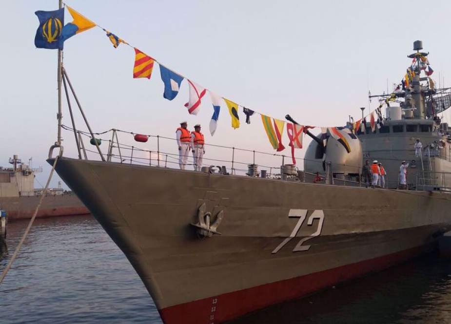 Angkatan Laut Iran Selamatkan Kapal Berkas dan Nelayan Oman yang Terdampar di Ujung Utara Laut Oman