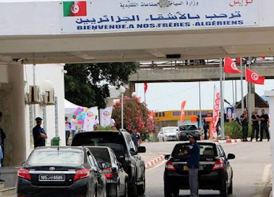 الجزائر تعيد فتح حدودها البرية مع تونس وليبيا