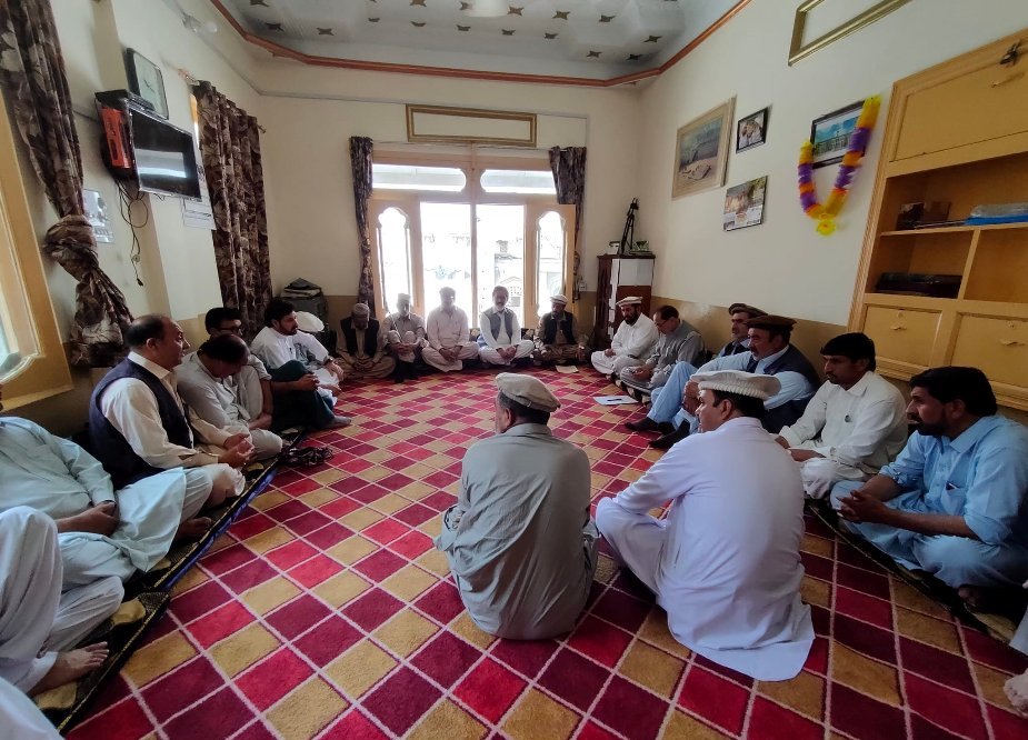 پاراچنار، تاجر برادری کی انجمن حسینیہ کے رہنماوں کیساتھ ملاقات