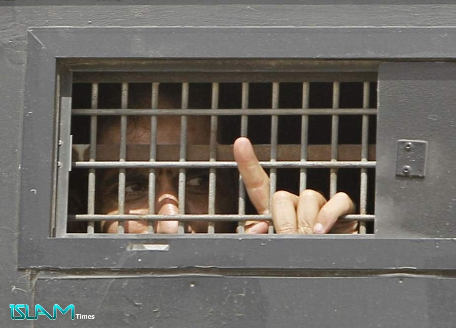 2 Palestinian prisoners on hunger strike in Israeli jails go through serious conditions