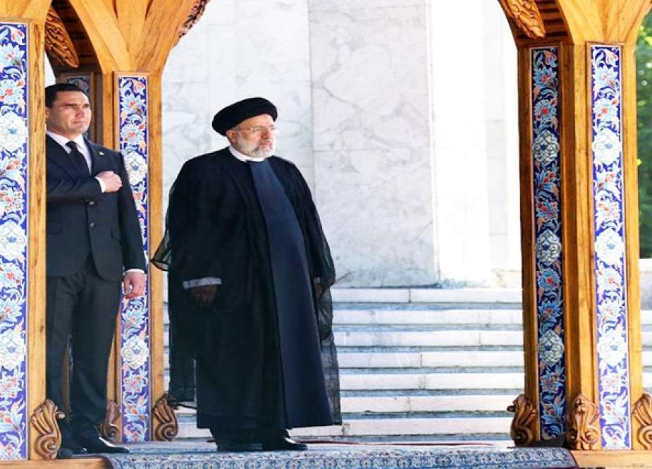 نظرة على العلاقات التركمانية الإيرانية