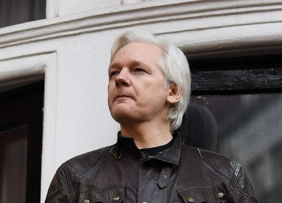 Menlu China: Kasus Assange Mencerminkan Kemunafikan Inggris dan AS tentang Kebebasan Pers