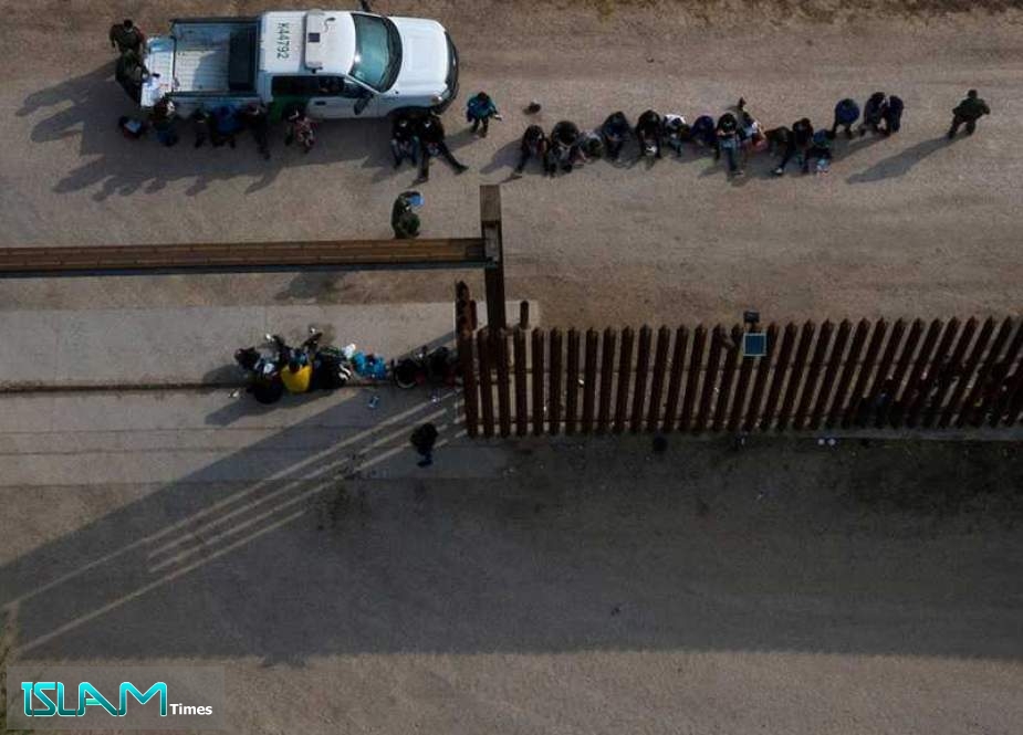 Mexico Claims US Can’t Control Its Border