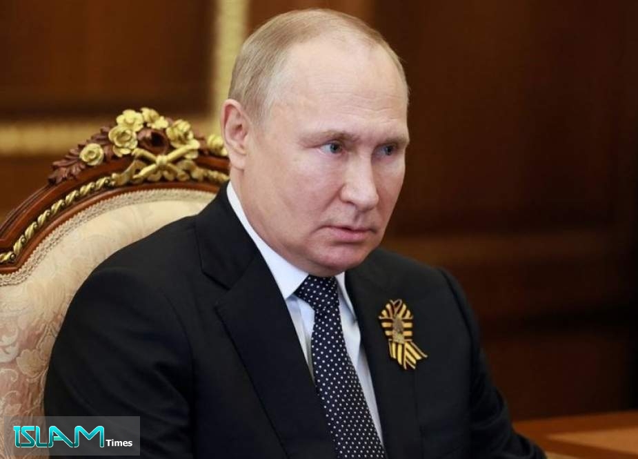 Illegitimate Sanctions Call into Question Essence of Global Legal System: Putin