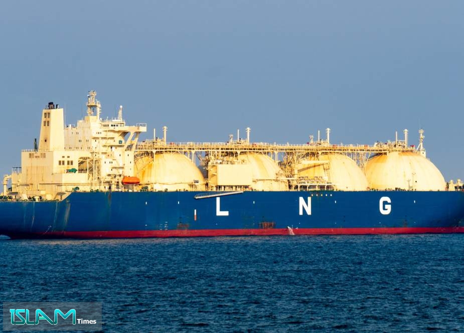 Germany Seizes Russian LNG Tankers