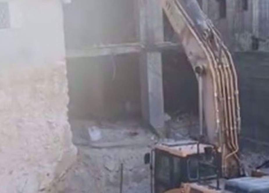 Buldoser Israel Menghancurkan Rumah Palestina Lainnya di al-Quds