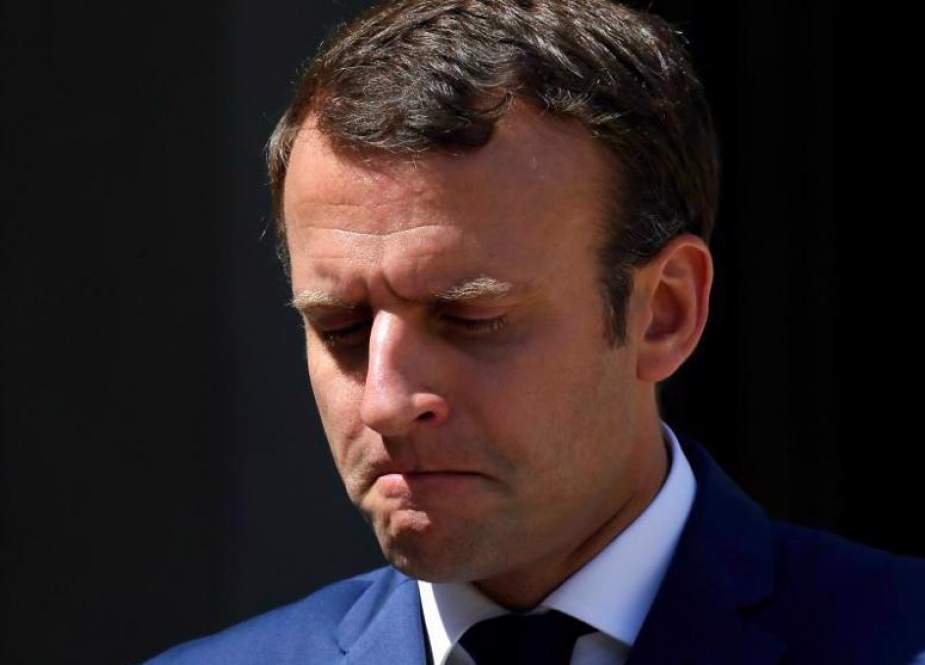 Anggota Parlemen Oposisi Prancis Mengecam 