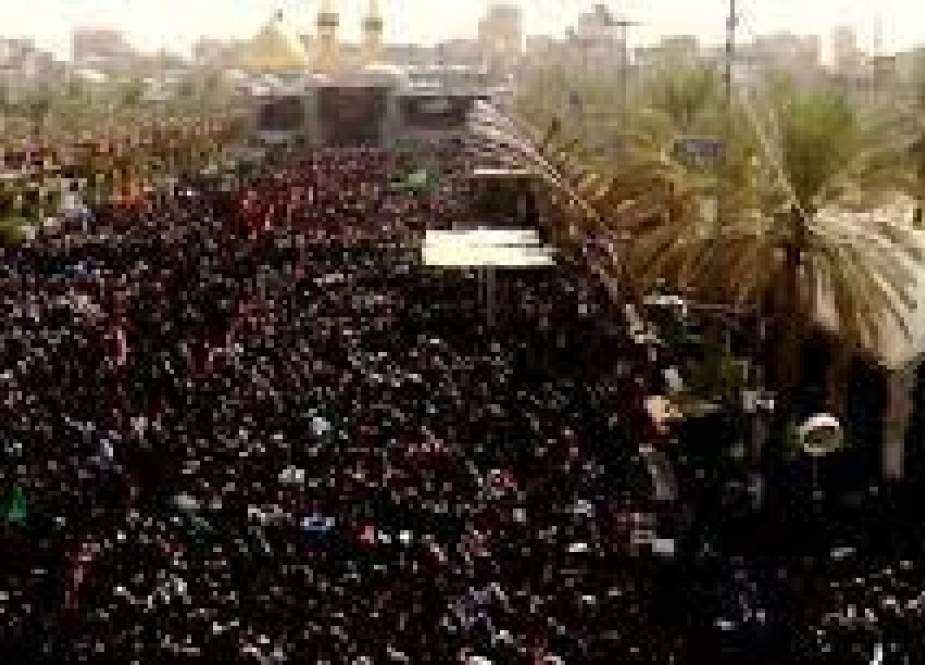 Jutaan Peziarah Menandai Arbain di Kota Suci Karbala, Irak