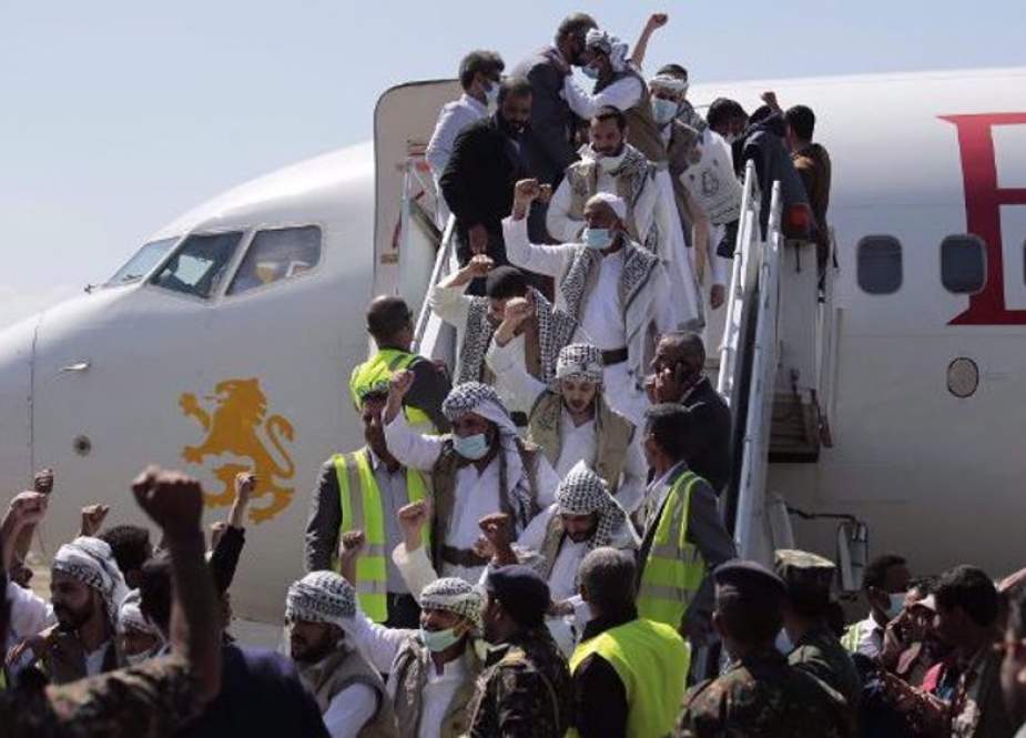 Pejabat: Koalisi Pimpinan Saudi Mencegah Pertukaran lebih dari 2.000 Tahanan meskipun Ada Kesepakatan yang Ditengahi PBB