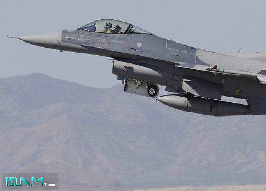 Iraqi Army Conducts Airstrikes on ISIL Positions in E Iraq