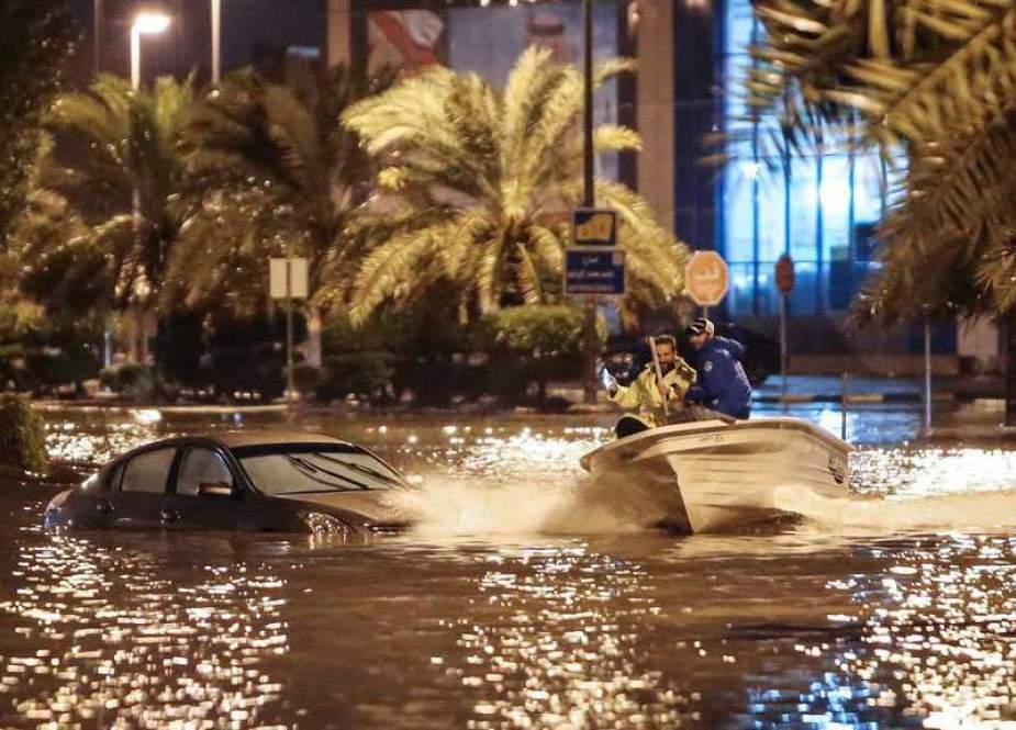 Kota Pesisir Saudi Kebanjiran, Sedikitnya Dua Tewas
