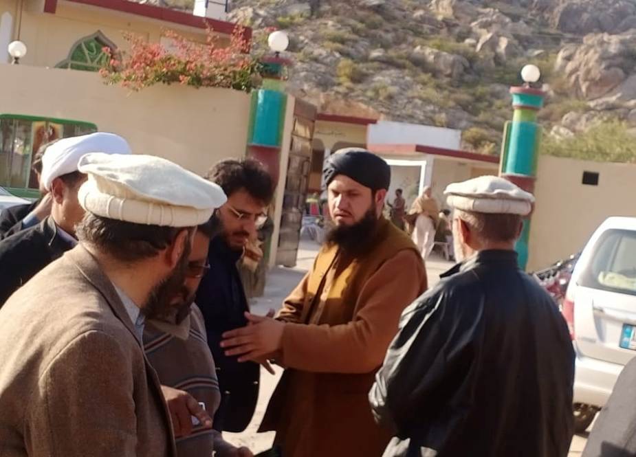 کوہاٹ، ایم ڈبلیو ایم وفد کی طلبہ کی تعزیت کیلئے مدرسہ اسلامیہ آمد