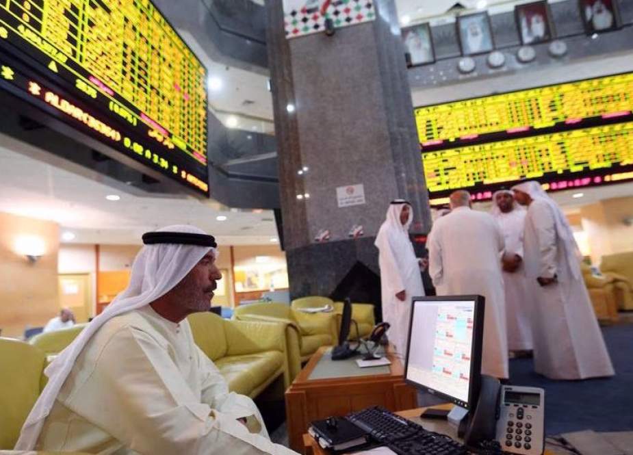 Bursa Saudi Jatuh karena Kekhawatiran Fed; Qatar Untung 