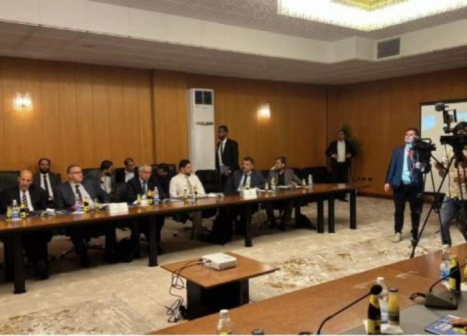 البرلمان الليبي يرفض مبادرة المبعوث الأممي